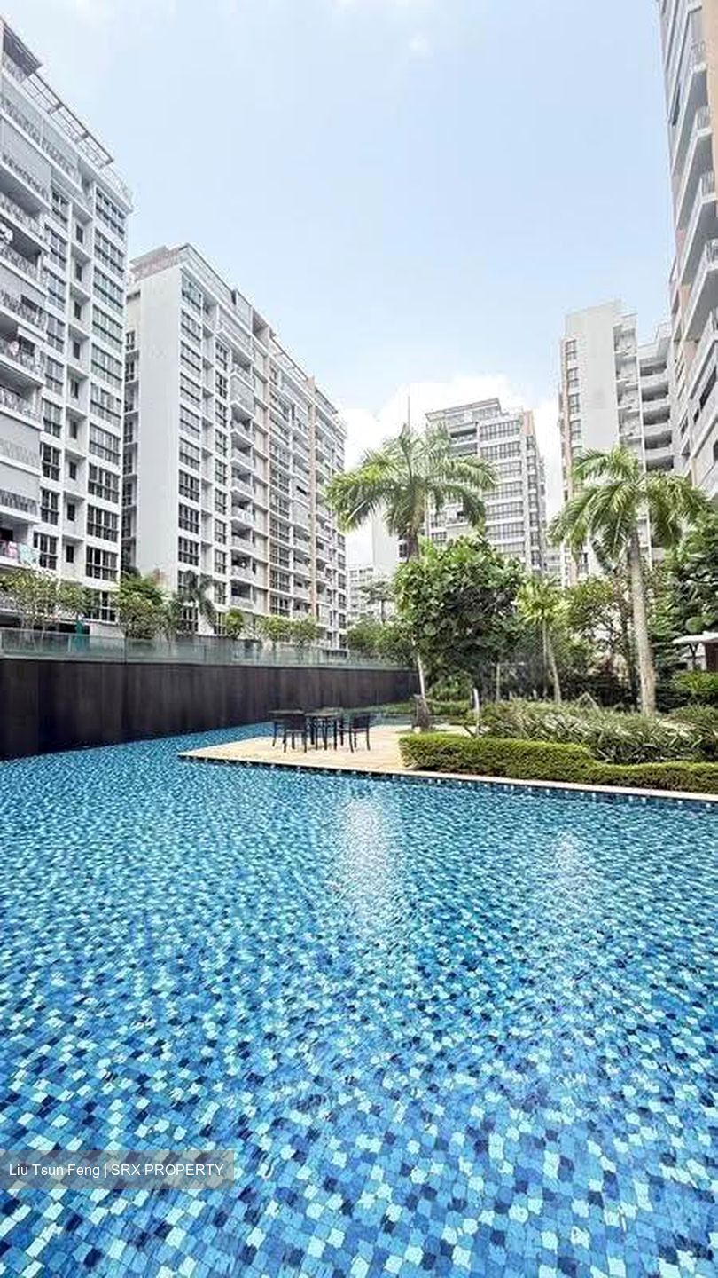 Sea Esta (D18), Condominium #634145291
